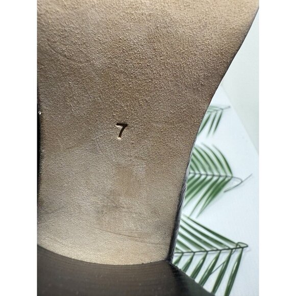 Andre Assous Women's Brown Leather Vilica Croc Print Chelsea Boots Size 7 NWOB - Picture 10 of 12